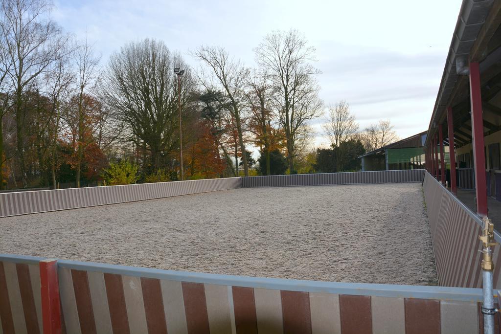 Hotel Haras Des Chartreux Estaimbourg Exteriér fotografie